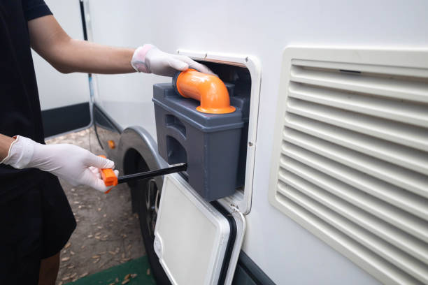 Best Portable bathroom rental  in Castlewood, VA