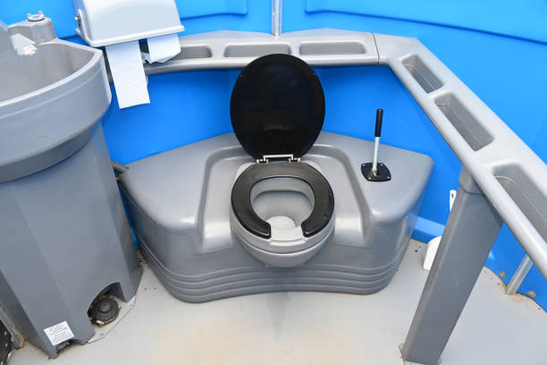 Best Best portable toilet rental  in Castlewood, VA